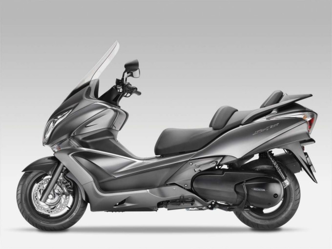 Honda silver wing sw-t400 #6