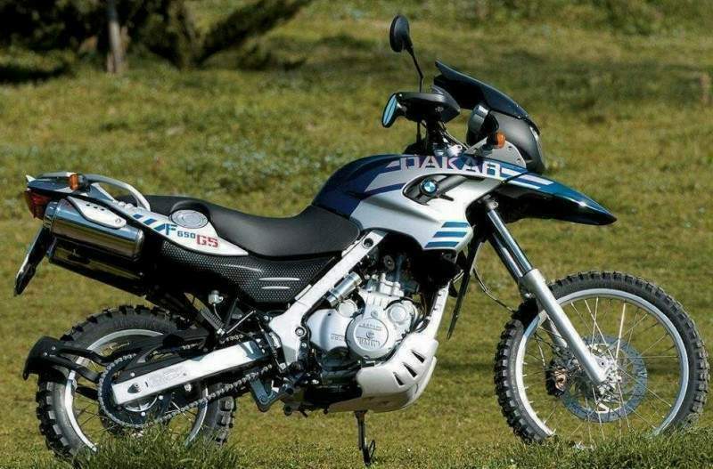 Difference between bmw f650gs and dakar #2