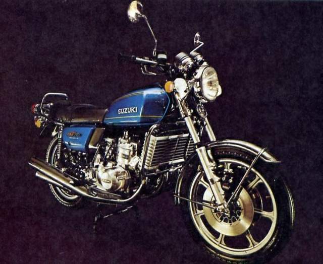 SUZUKI GT 750 (1971-1977) #vintageriders #fyp #fypage #motorcycle